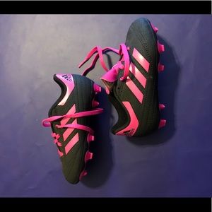 Size 10k Adidas soccer cleats NWOT